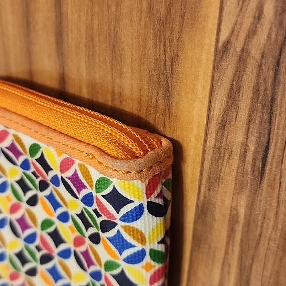 Fossil Vintage Geometric Clutch Wristlet - Picture 6 of 13